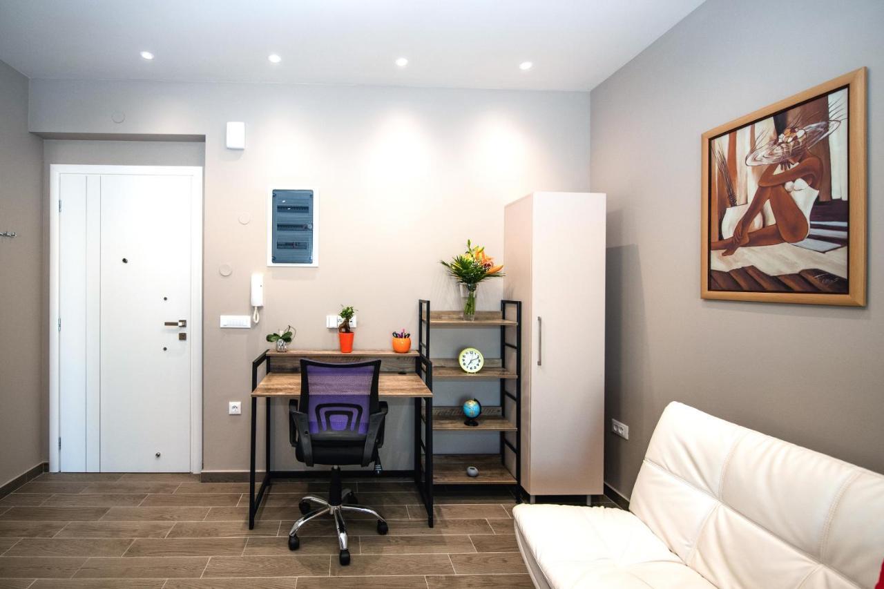 Calma Apartment Rhodes City ภายนอก รูปภาพ